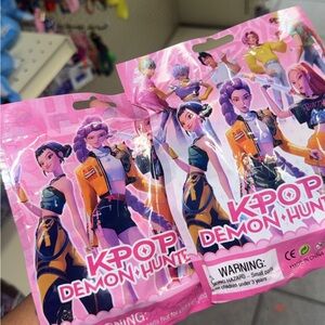 KPOP Demon Hunt Collectible Figures - Pink
